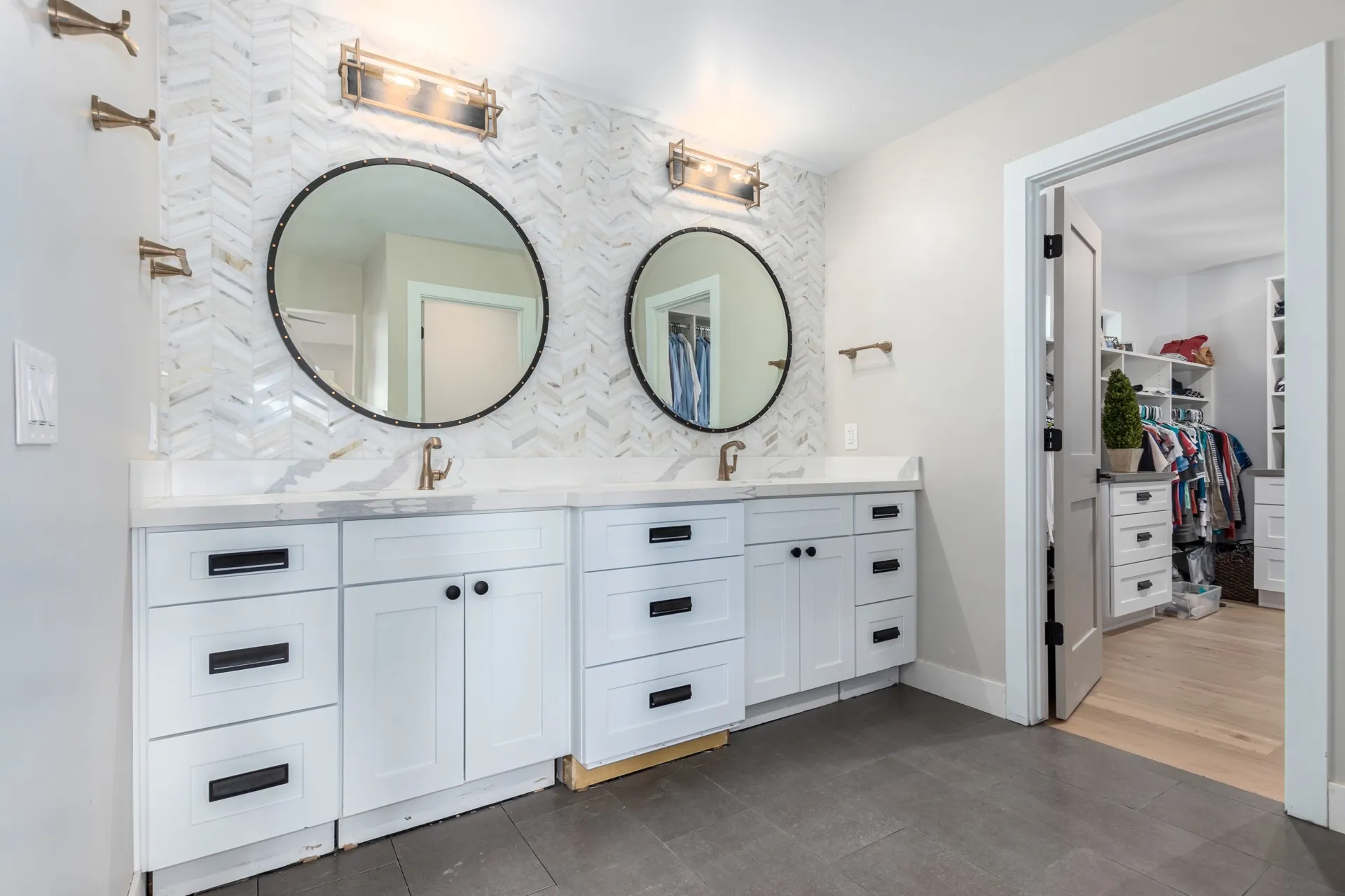 Custom Luxury Home 49th(30)_convert