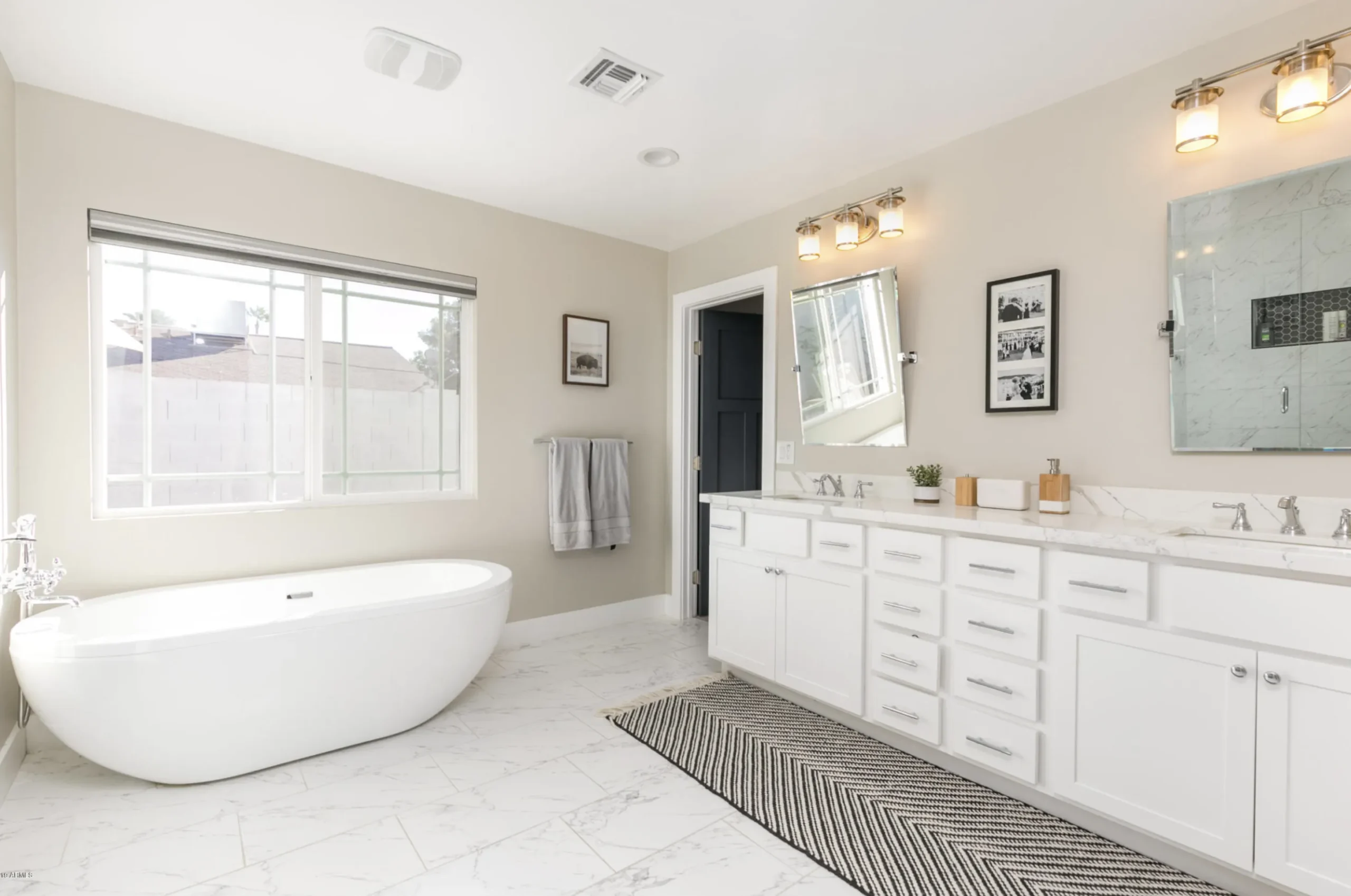 Custom Luxury Home 82nd(8)_convert