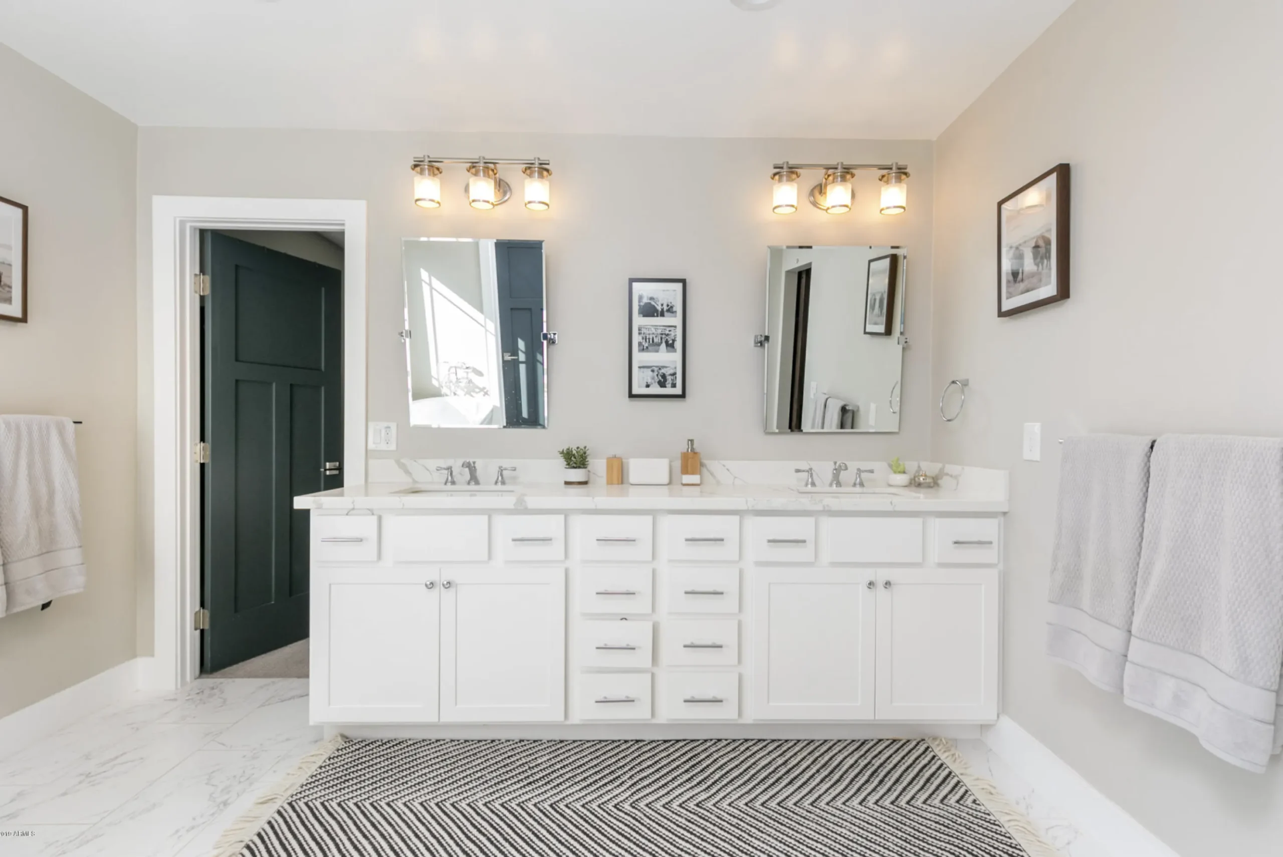 Custom Luxury Home 82nd(9)_convert
