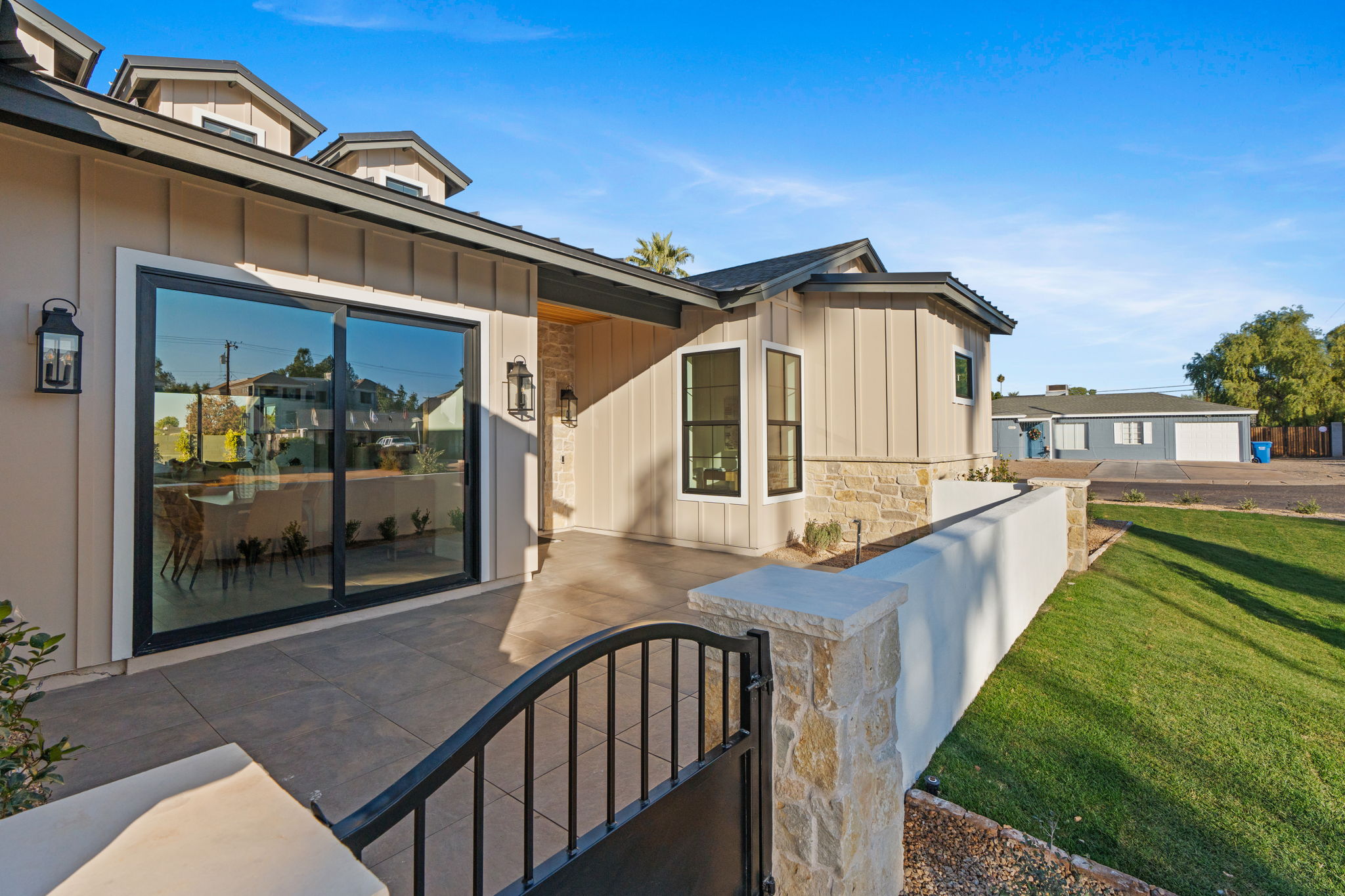 2-luxury home arcadia 44th
