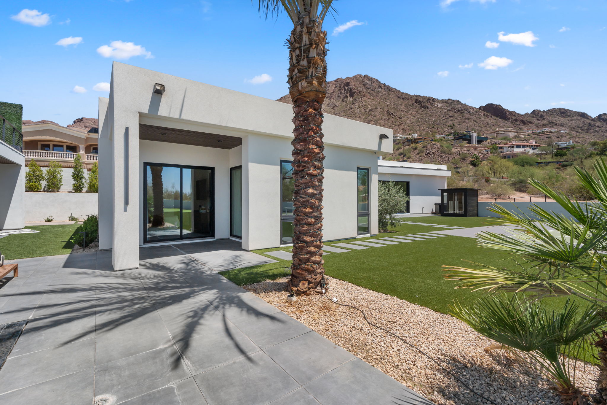 60-luxury custom home phoenix az