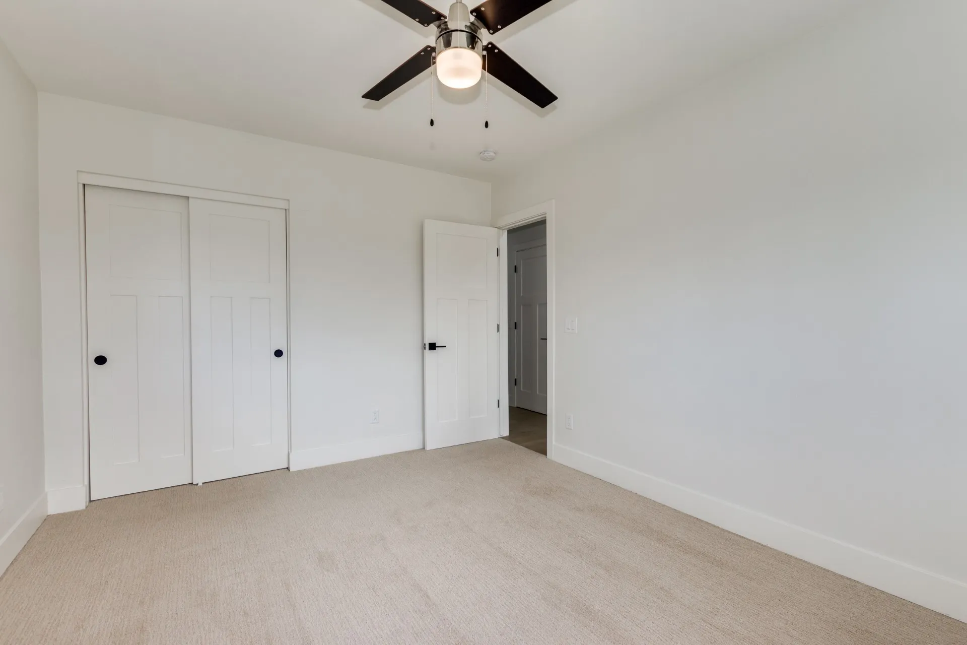 Custom Luxury Home ELH(11)_convert
