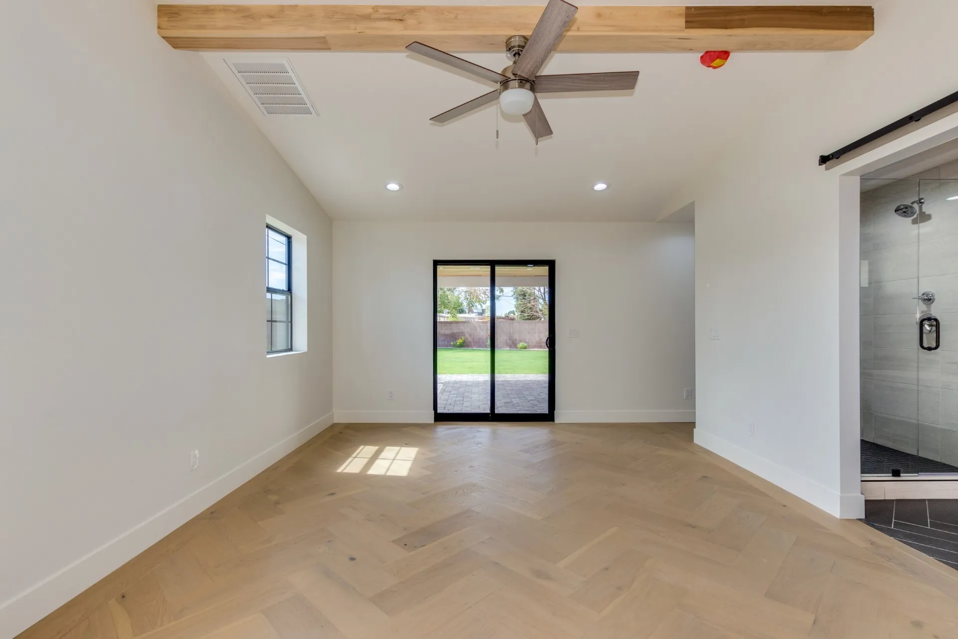 Custom Luxury Home ELH(27)_convert